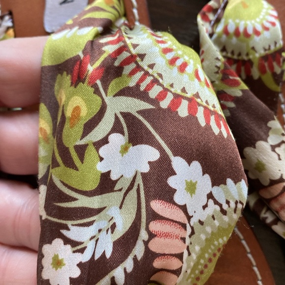 STEVE MADDEN silk fabric thong sandal burgundy brown green - Picture 3 of 5